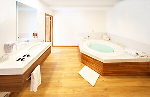 Hotel LP Equipetrol