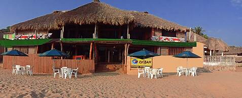 Hostal Lyoban