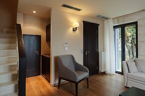 Levidi Suites
