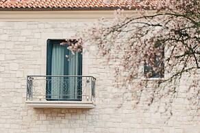 Levidi Suites