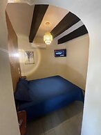 Island Life Hostel