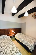 Island Life Hostel
