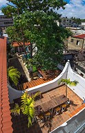 Island Life Hostel