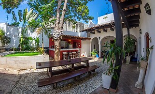 Island Life Hostel
