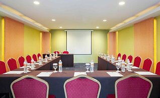 Ibis Budget Semarang Tendean