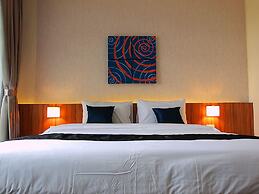 Apo Hotel