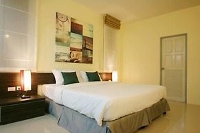 Apo Hotel