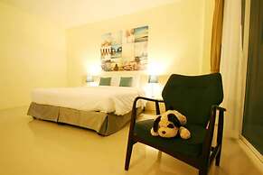Apo Hotel