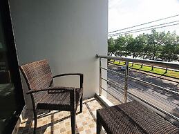 Apo Hotel