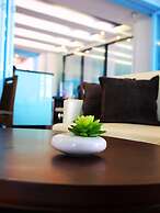 Apo Hotel