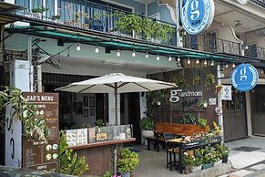 Grandmom Place