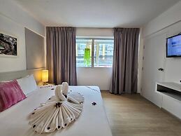 On Hotel Phuket