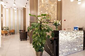 La Flora House Otel