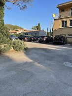 Hotel Le Clément V
