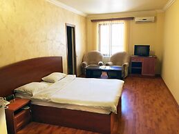 Primer Hotel