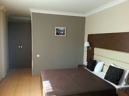 Primer Hotel