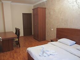 Primer Hotel