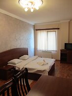 Primer Hotel