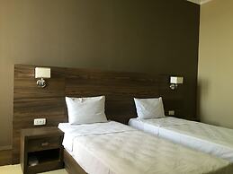 Primer Hotel