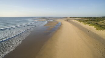 Mequfi Beach Resort