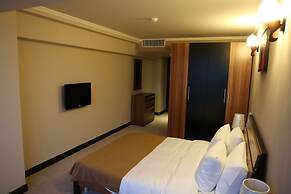 New Nairi Hotel