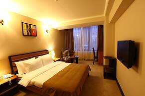 New Nairi Hotel