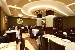 New Nairi Hotel