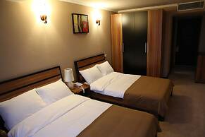 New Nairi Hotel