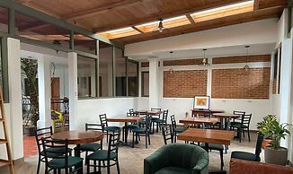 Matalbatz Hotel