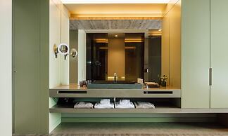 Saccharum Resort