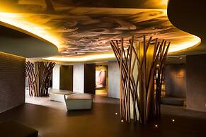 Saccharum Resort
