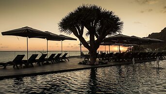 Saccharum Resort