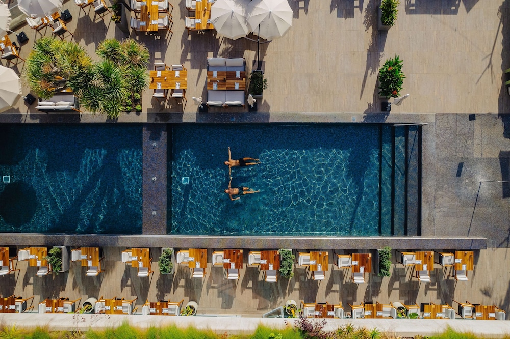 Saccharum Resort