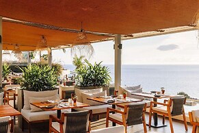 Saccharum Resort