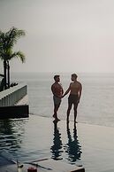 Saccharum Resort