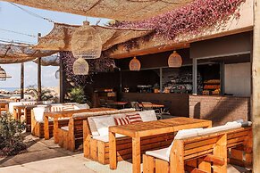 Saccharum Resort