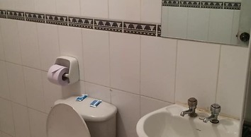 HOSTAL LOS UROS
