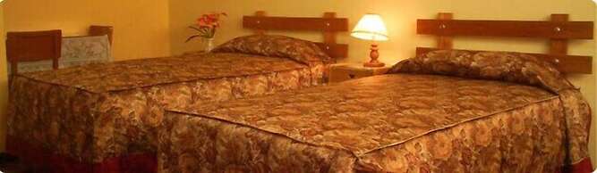 HOSTAL LOS UROS
