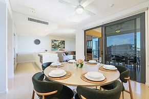 Saltwater Suites
