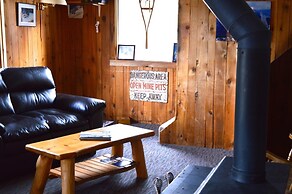 Red Shutter Inn