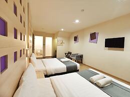 Hotel 98