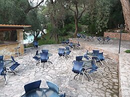 Amfitriti Hotel