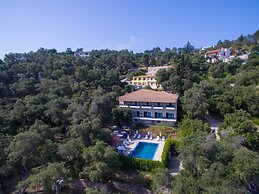 Amfitriti Hotel