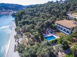 Amfitriti Hotel