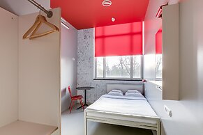 ClinkNOORD - Hostel
