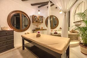 Beachfront Hotel La Palapa - Adults Only