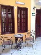 Hotel Plaza Jardín