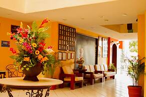Hotel Plaza Jardín