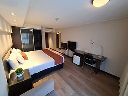 Crystal Tower Hotel