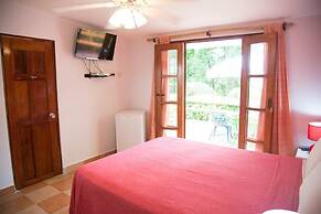 Contadora Island Inn B&B